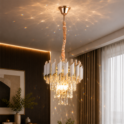 Kristály csillár VERSAILLES Petito 3xE14, átmérő 30 cm, fényes arany és fehér, állítható magasságú, fém és kristály kristálycsillárok alapértelmezett cím Alessandro Design