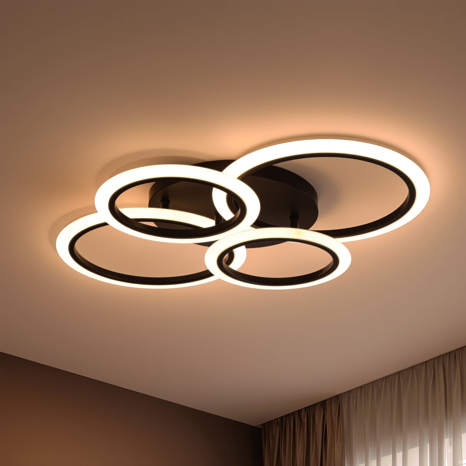 LED csillár távirányítóval BETTY 43W, 4 kör, hideg/meleg/semleges fény, szabályozható, fekete LED csillárok távirányítóval Alapértelmezett cím Alessandro Design