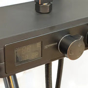 Fekete rozsdamentes acél LCD kijelző zuhanyoszlop SJG/008 Alapértelmezett cím Alessandro Design
