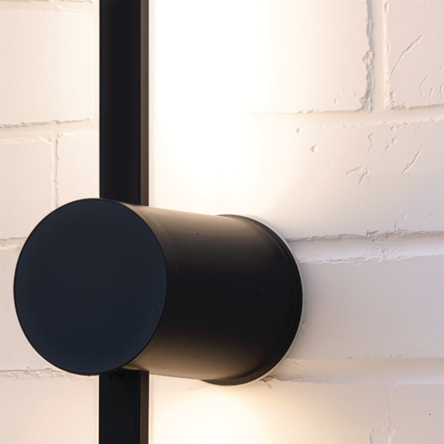 Angelique LED fali lámpa 24W Fekete Fehér Beltéri fali lámpák Alapértelmezett cím Alessandro Design