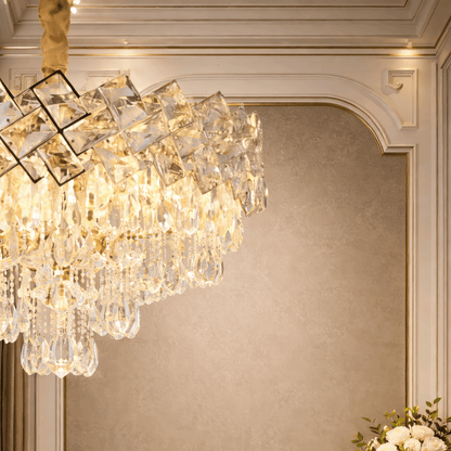 WINDSOR Elegance kristálycsillár 8x E14, átmérő 39 cm, fényes arany, állítható magasságú, fém és kristály kristálycsillárok alapértelmezett cím Alessandro Design