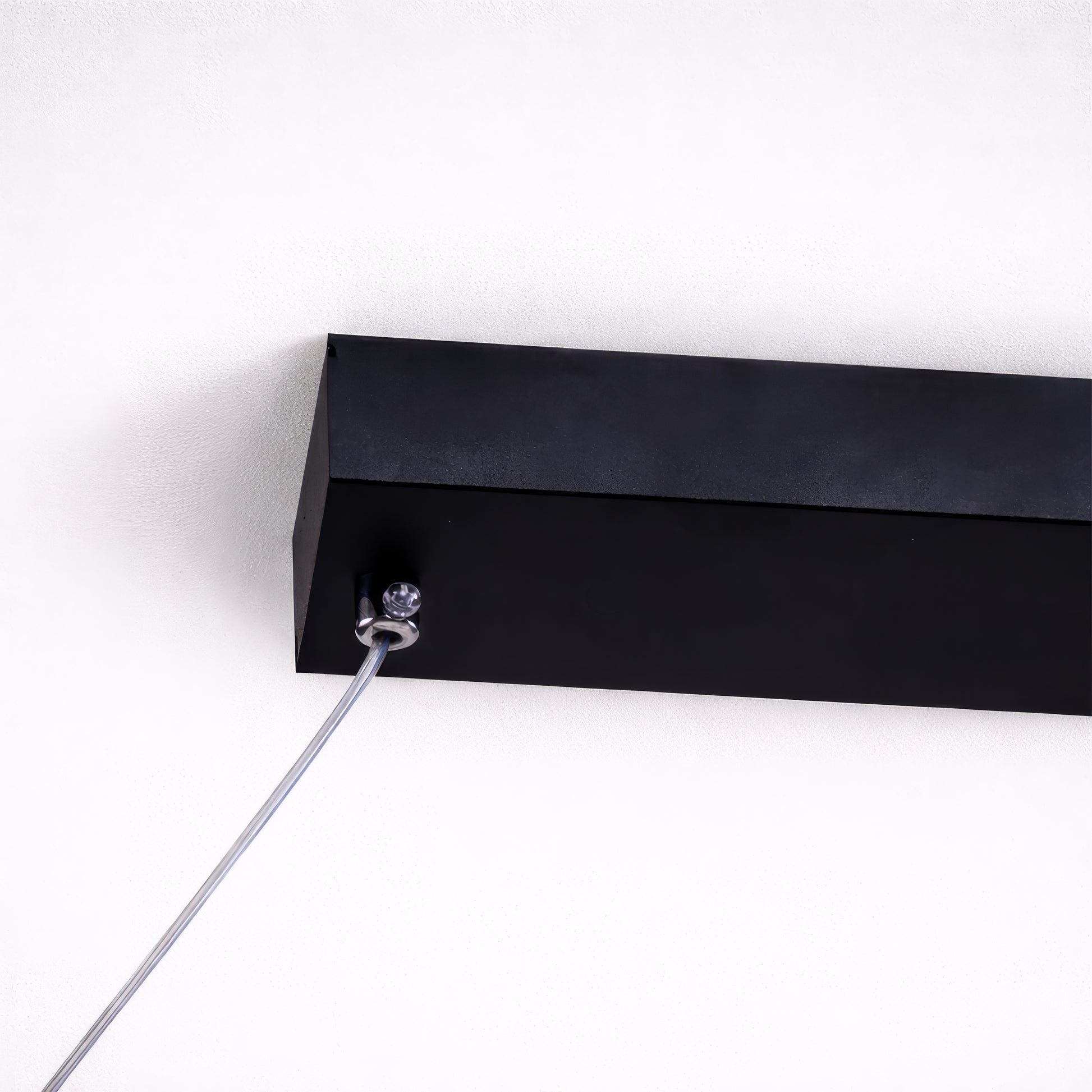 Függesztett LED-csillár távirányítóval, FLUX, 27 W, 116 cm, hideg/meleg/semleges fény 3000K/4000K/6000K, szabályozható, fekete, állítható magasságú, fém és szilikon modern csillárok alapértelmezett cím Alessandro Design