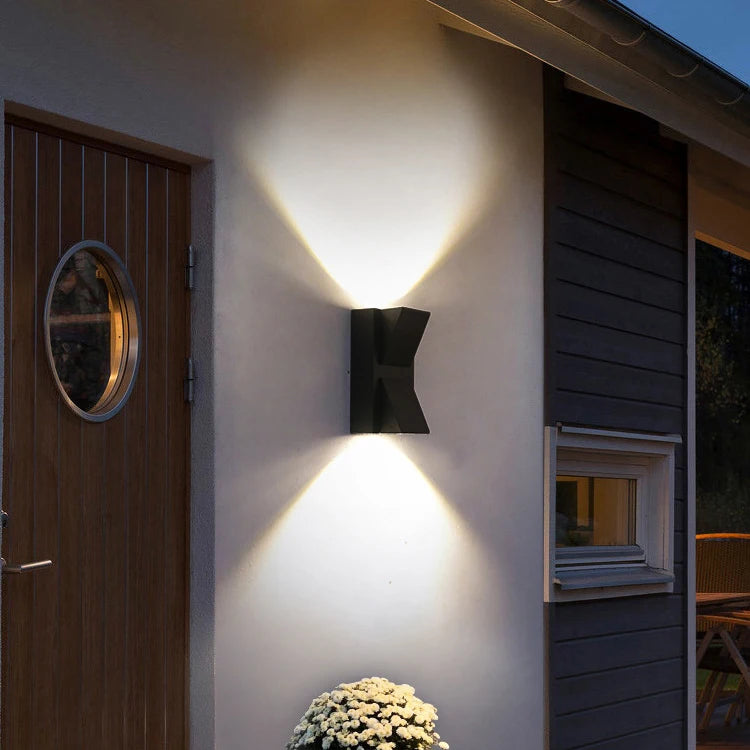 Kültéri skarlát LED fali lámpa, 6W, fekete, fém, IP65, 3000K kültéri fali lámpák alapértelmezett cím Alessandro Design