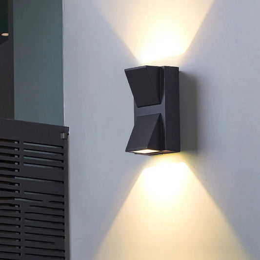 Kültéri skarlát LED fali lámpa, 6W, fekete, fém, IP65, 3000K kültéri fali lámpák alapértelmezett cím Alessandro Design
