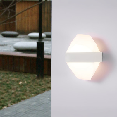 Kültéri LED fali lámpa ICEBERG 10W Fém IP65 Fehér