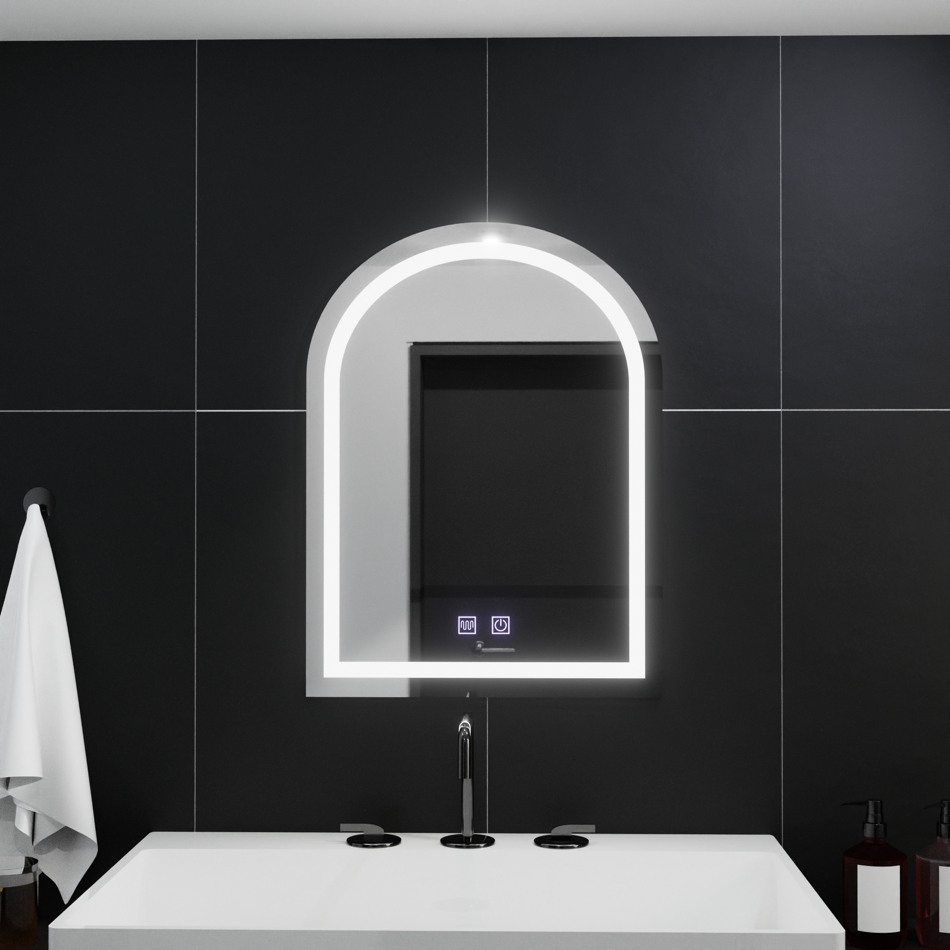 Íves LED-es tükör 60x80cm, Arco Touch, páramentesítő rendszer, szabályozható tükrök Korman E alapértelmezett cím Alessandro Design