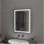 MODENA LED Touch Mirror páramentesítő rendszer, óra és hőmérséklet 60x80 cm Korman S tükrök Alapértelmezett cím Alessandro Design