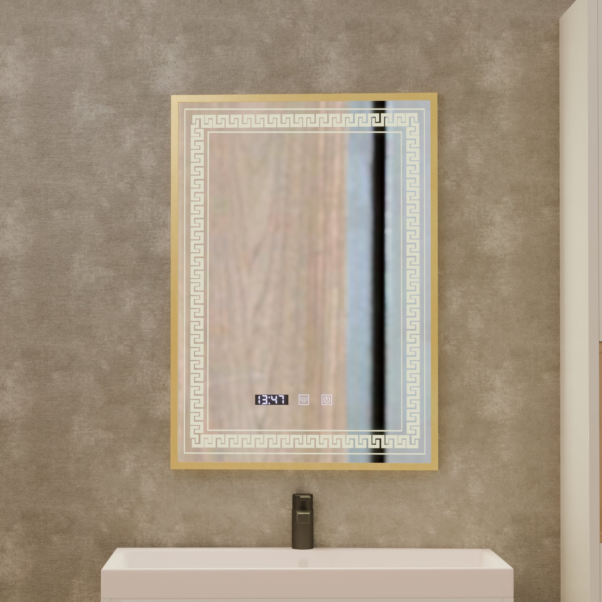 Mirror LED Touch Bruno páramentesítő rendszer, óra és hőmérséklet 60x80 cm szálcsiszolt arany keret, S84/60X80 tükrök Korman S alapértelmezett cím Alessandro Design