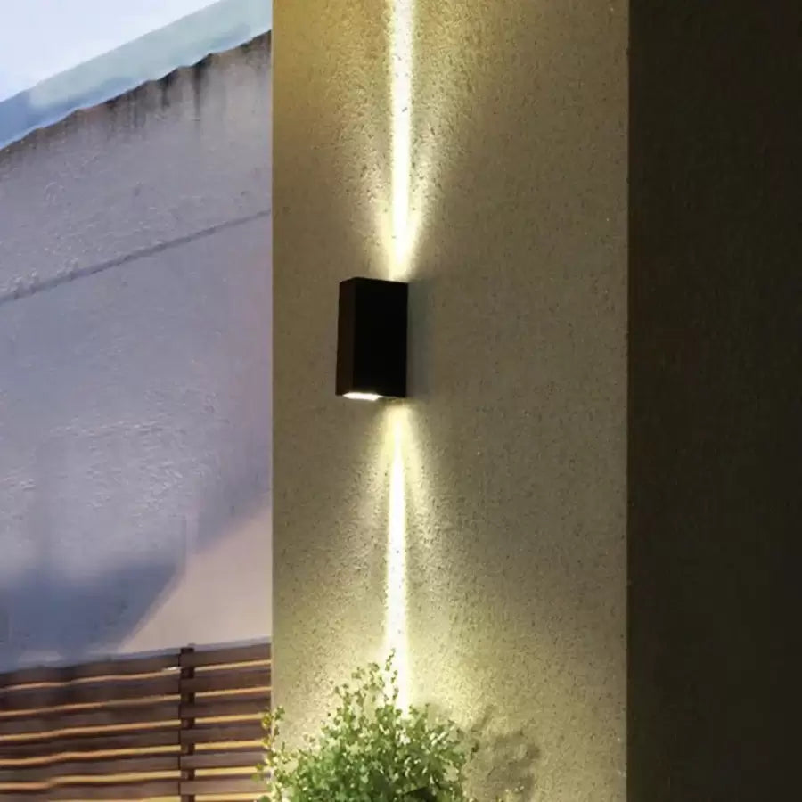 Kültéri LED fali lámpa Celsis 6W fekete Kültéri fali lámpa Alapértelmezett cím Alessandro Design