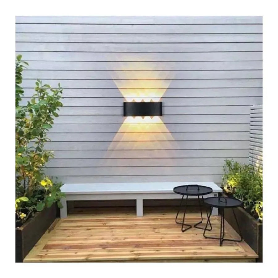 Fantas kültéri és beltéri LED fali lámpa, 8 forrás x 1W, IP65, metál, fekete, 3000K kültéri fali lámpák Alapértelmezett cím Alessandro Design