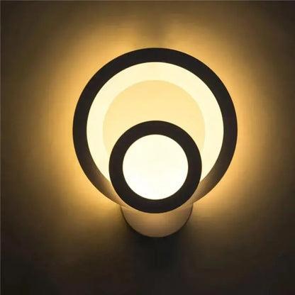 Urbanist LED fali lámpa 19W Kerek hideg/meleg/semleges fény akril és fehér fém beltéri fali lámpák Alapértelmezett cím Alessandro Design