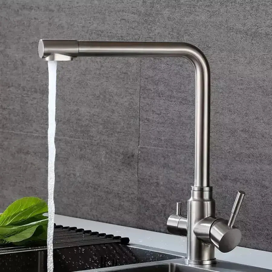 Konyhai csaptelep 3 rozsdamentes acél ezüst CF016 konyhai csaptelepekkel Alapértelmezett cím Alessandro Design