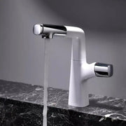 Mosdócsap kihúzható zuhanyzóval, sárgaréz, króm és fehér, MP016B/C Fürdőszoba csaptelepek Alapértelmezett cím Alessandro Design