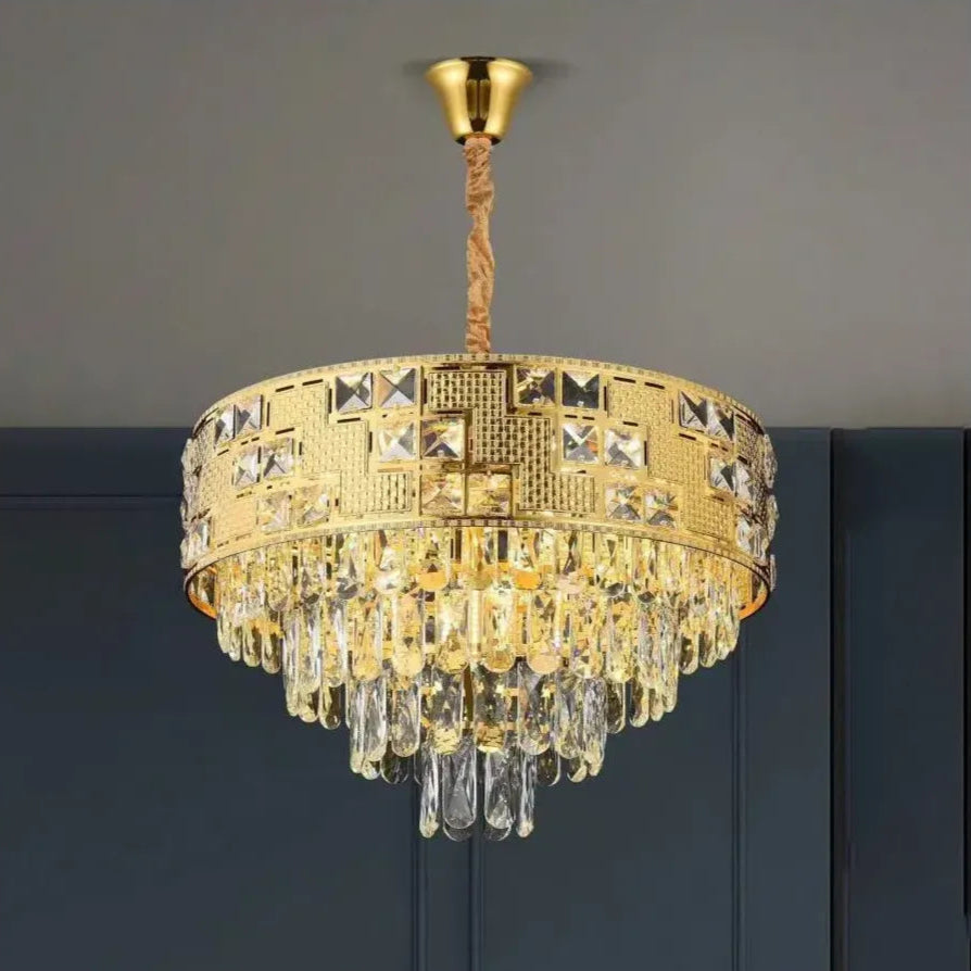 Kristálycsillár NEUSCHWANSTEIN Petito 3xE14, átmérő 30 cm, arany, állítható magasságú kristálycsillár Alapértelmezett cím Alessandro Design