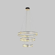 Függesztett LED-es csillár távirányítóval és kristály ROGER 150W, 3 kör, hideg/meleg/semleges fény, szabályozható, fényes arany, állítható magasságú kristály LED-csillárok Alapértelmezett cím Alessandro Design