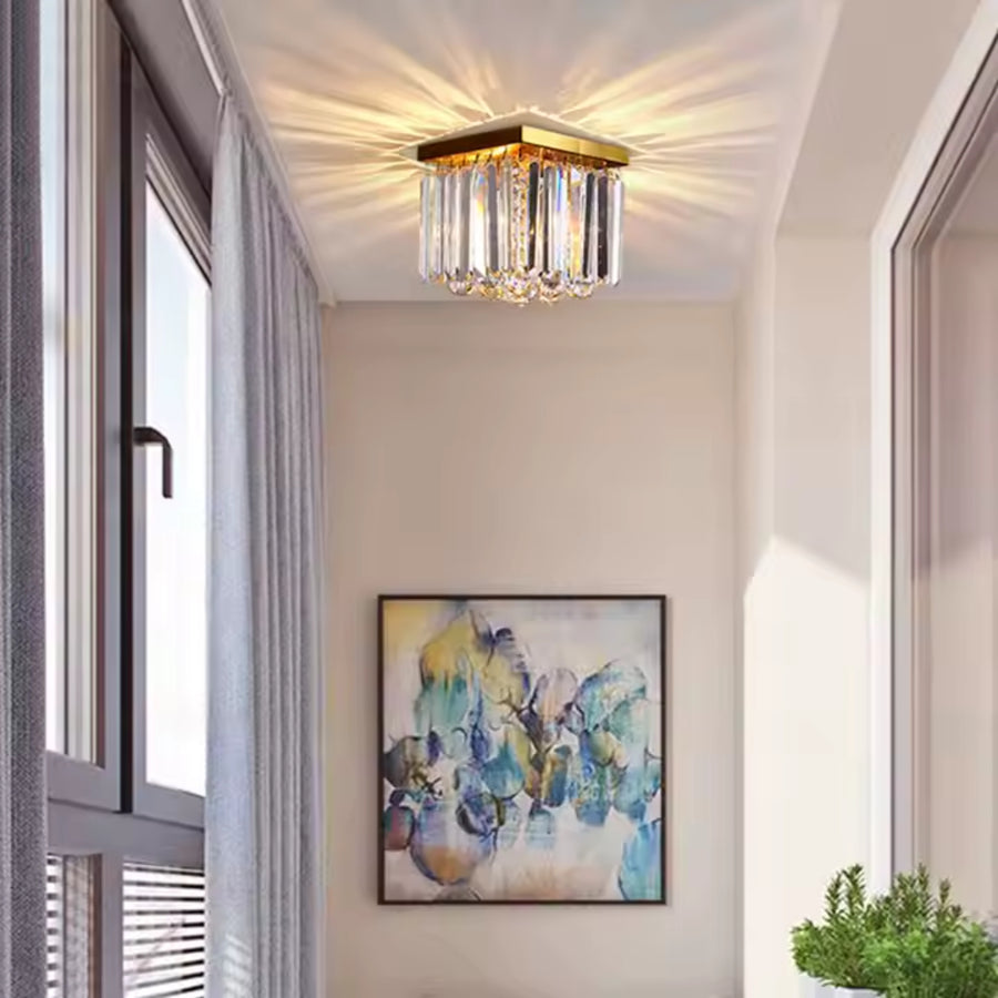 Crystal csillár MARTINEZ Lineáris Luxe, Átmérő 35cm, 4x E14, Fényes Arany Modern Kandeláber Alapértelmezett cím Alessandro Design