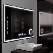 Négyszögletű LED-es tükör, 120x80 cm, Souverain MotionGlow Marcello, páramentesítő rendszer, óra és hőmérő, kozmetikai nagyító, szabályozható Marcello tükör Alapértelmezett cím Alessandro Design