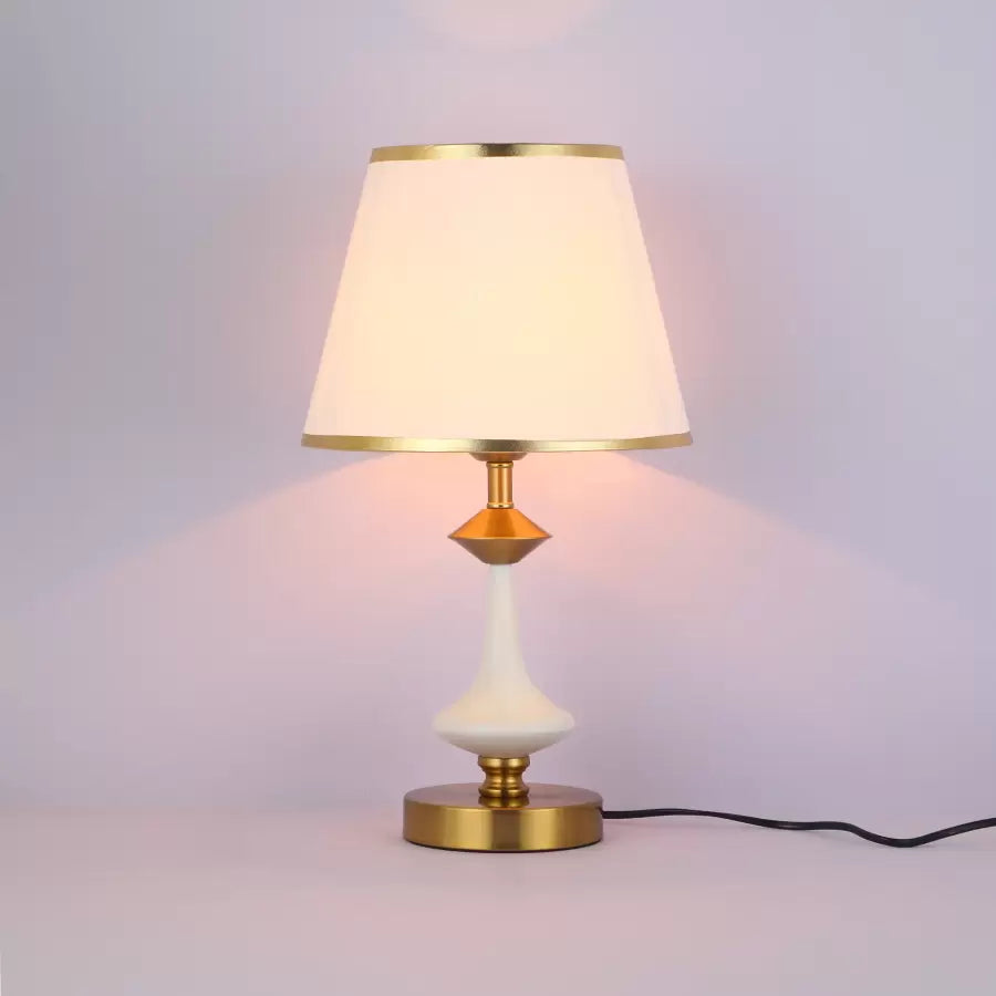 Nevaeh lámpa 1x E27 fehérarany lámpák és lámpák alapértelmezett cím Alessandro Design